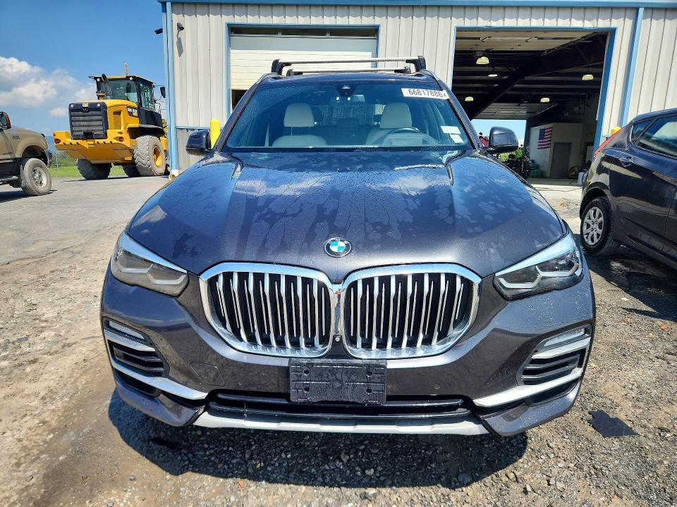Photo 5 from auction – 2021 BMW X5 with VIN 5UXCR6C02M9E75055