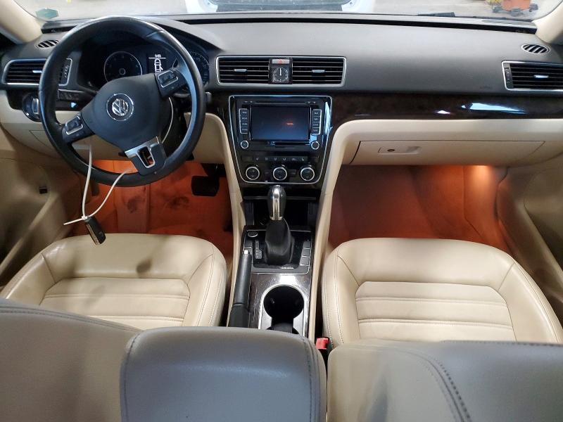 Photo 8 from auction – 2014 VOLKSWAGEN PASSAT with VIN 1VWCM7A39EC077715
