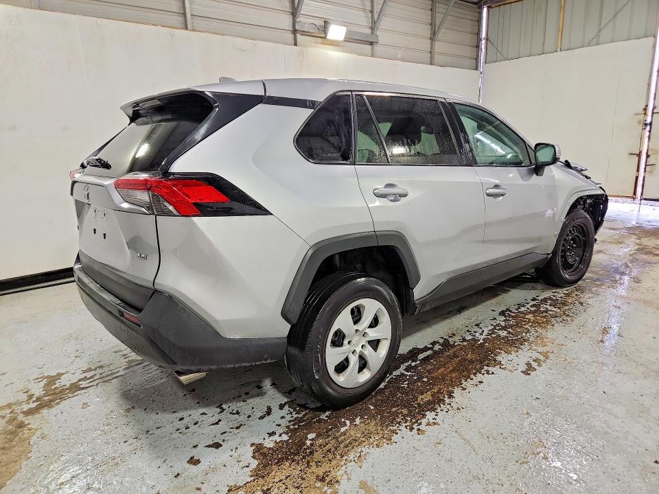 Photo 3 from auction – 2025 TOYOTA RAV4 with VIN 2T3K1RFV1SC341856