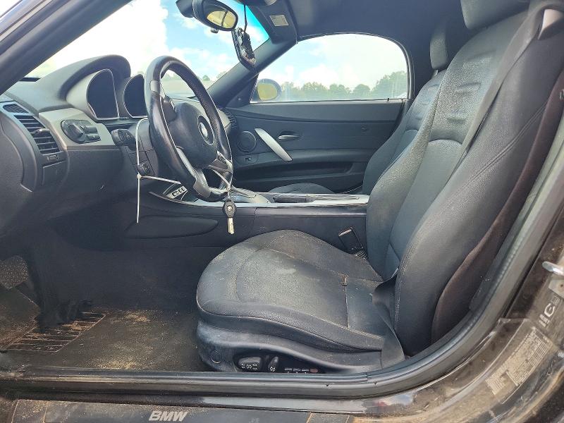 Photo 7 from auction – 2005 BMW Z4 with VIN 4USBT33525LS55757