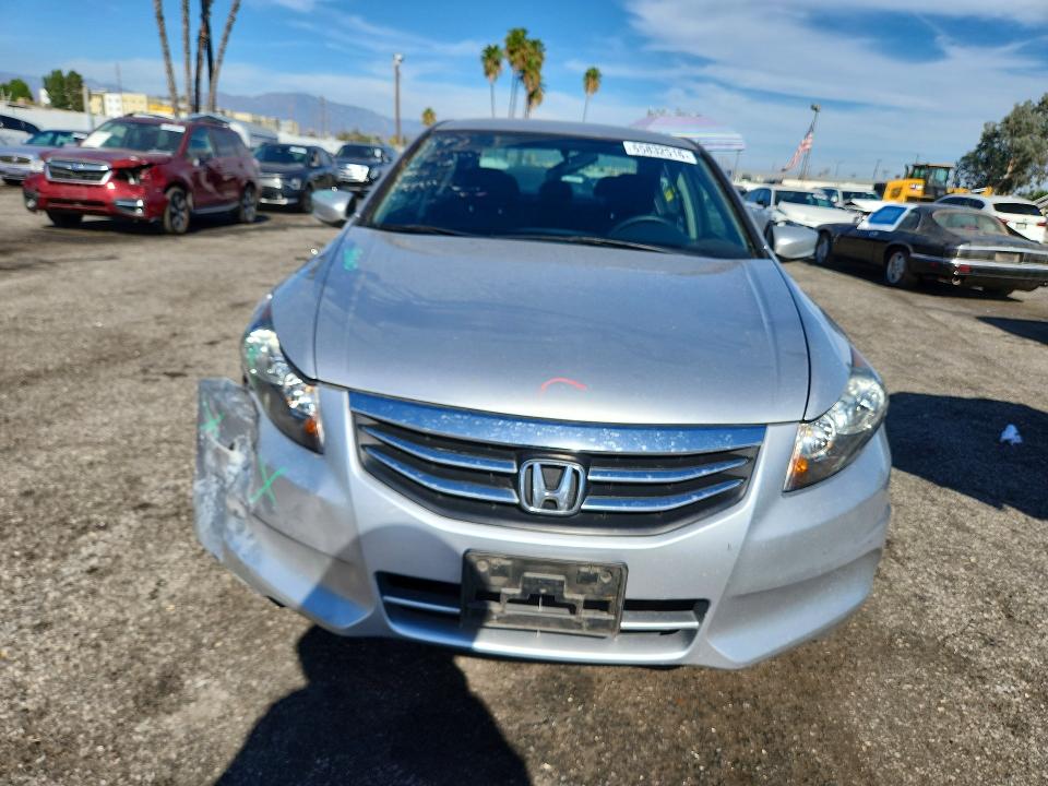 Zdjęcie 5 z aukcji – 2012 HONDA ACCORD z VIN 1HGCP2F32CA142677