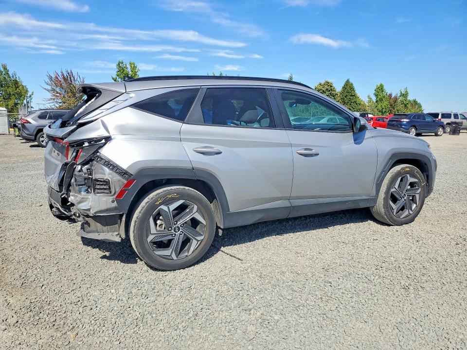 Photo 3 from auction – 2023 HYUNDAI TUCSON with VIN KM8JFCA10PU112355