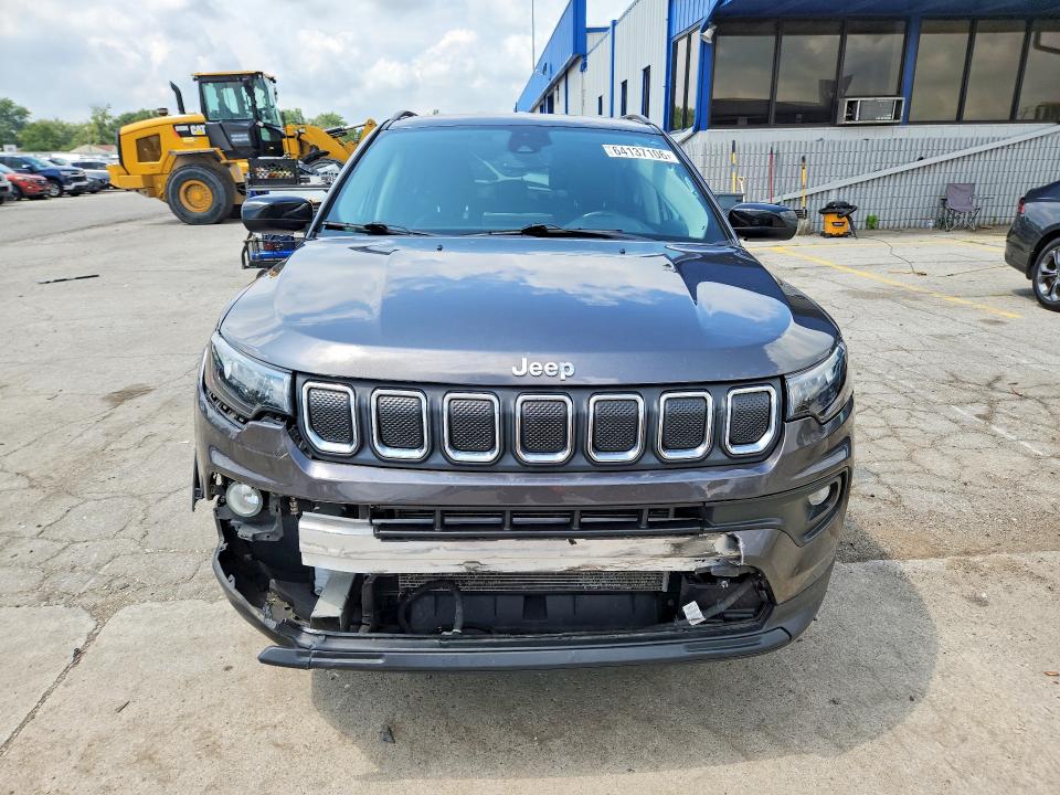 Снимка 5 от търг – 2022 JEEP COMPASS с VIN 3C4NJDFB7NT178453