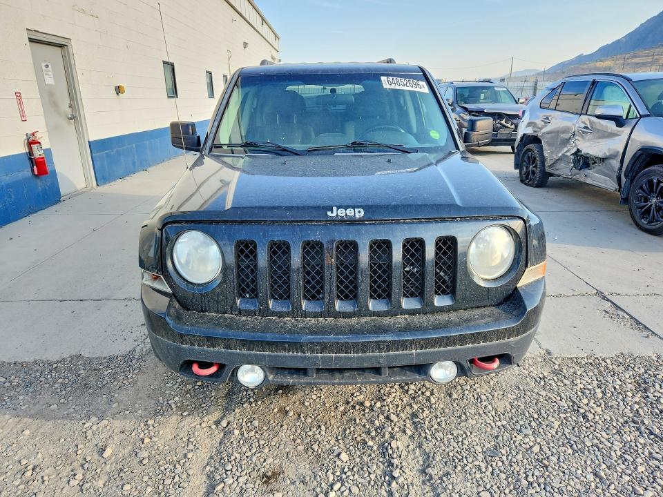 Photo 5 from auction – 2012 JEEP PATRIOT with VIN 1C4NJRFB8CD683272
