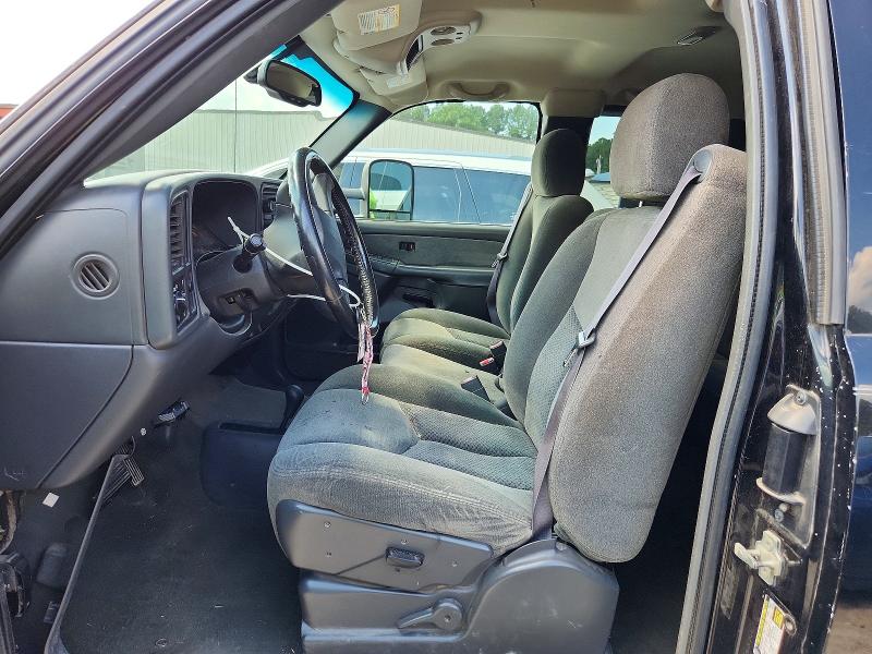 Photo 7 from auction – 2005 CHEVROLET SILVERADO with VIN 1GCHK29U05E210252