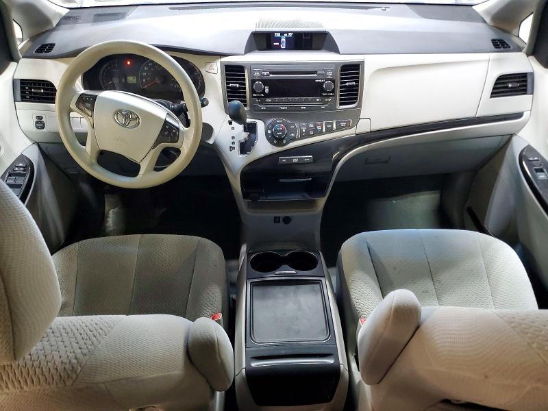 Photo 8 from auction – 2014 TOYOTA SIENNA with VIN 5TDJK3DC1ES090560