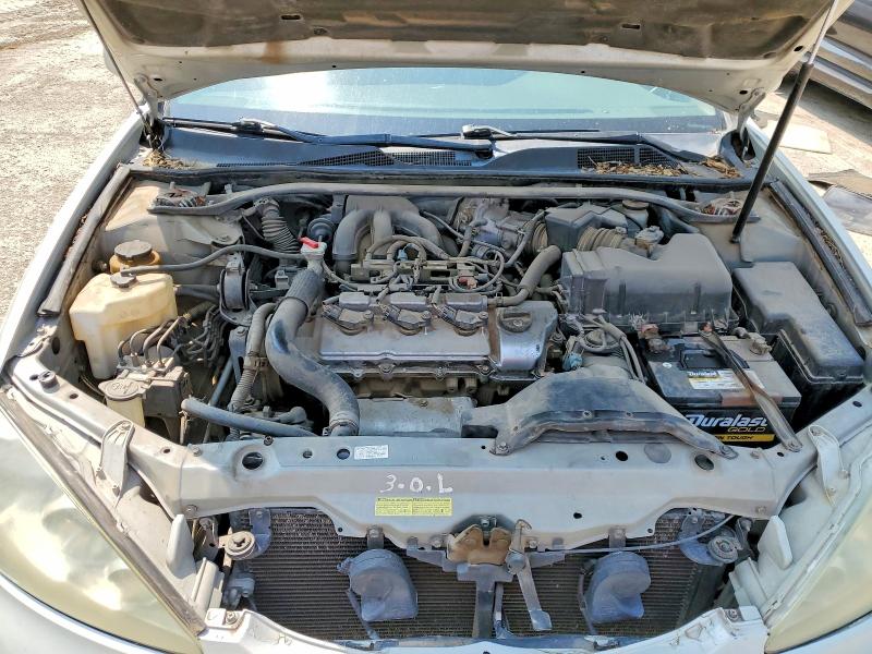 Photo 11 from auction – 2005 TOYOTA CAMRY with VIN 4T1BF32K45U620093