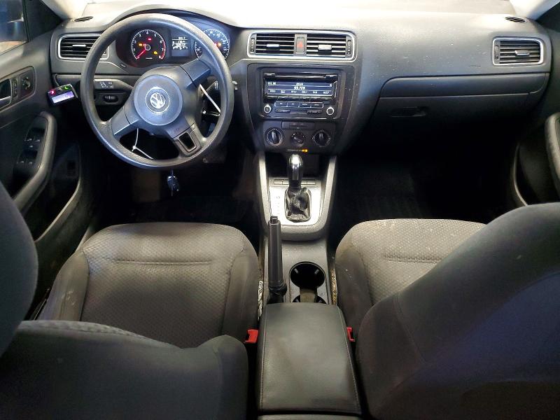 Photo 8 from auction – 2013 VOLKSWAGEN JETTA with VIN 3VW2K7AJ6DM271874