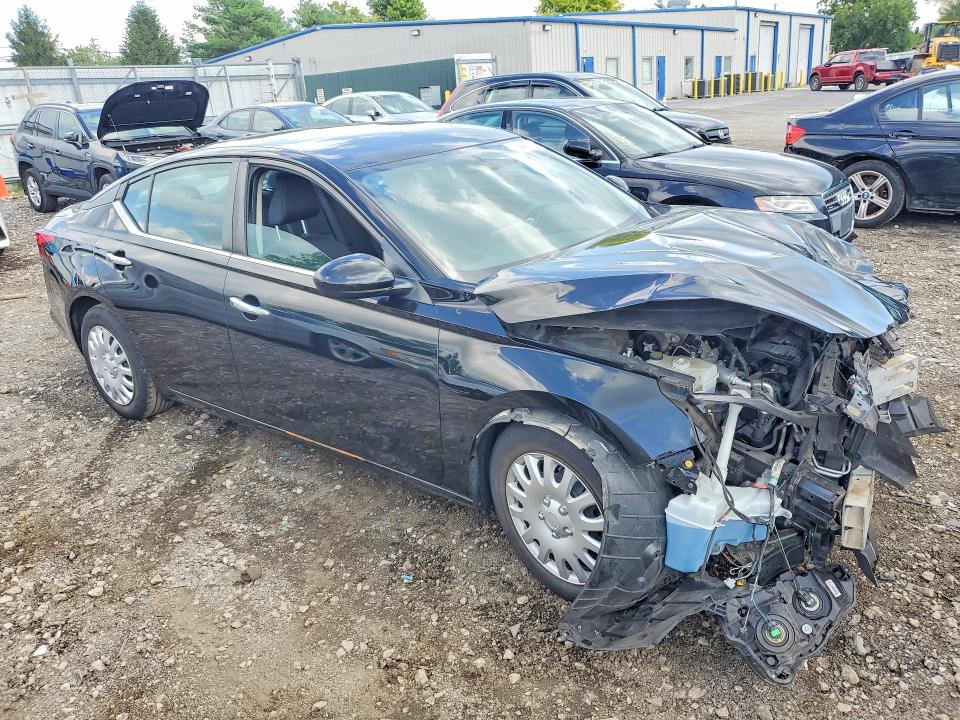 Photo 4 from auction – 2020 NISSAN ALTIMA with VIN 1N4BL4BV3LC188196