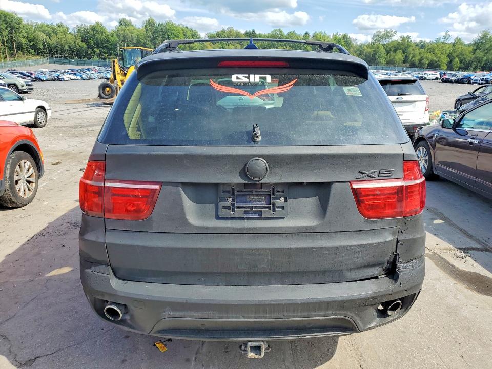Photo 6 from auction – 2012 BMW X5 with VIN 5UXZW0C58CL670085