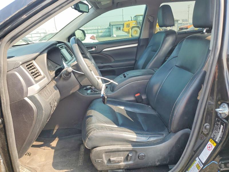 Photo 7 from auction – 2015 TOYOTA HIGHLANDER with VIN 5TDJKRFHXFS210594