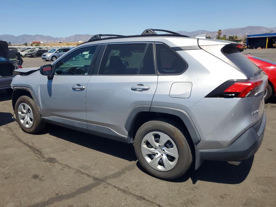 Photo 2 from auction – 2021 TOYOTA RAV4 with VIN 2T3F1RFV3MW190070