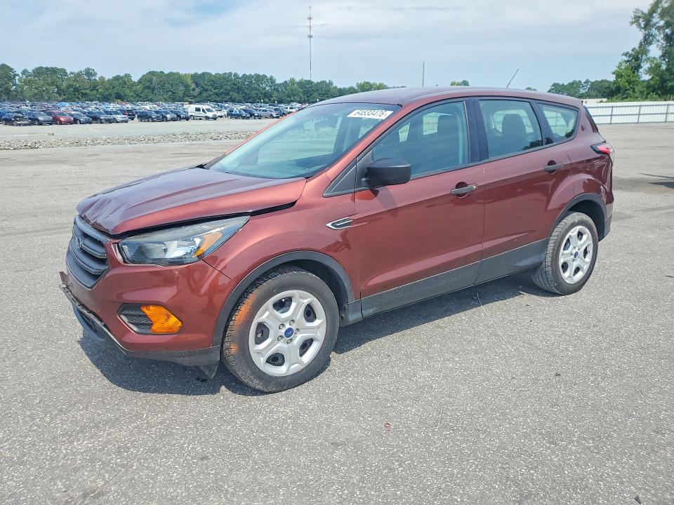 FORD ESCAPE 2018 مع رقم تعريف المركبة 1FMCU0F71JUA16106 - صورة من المزاد