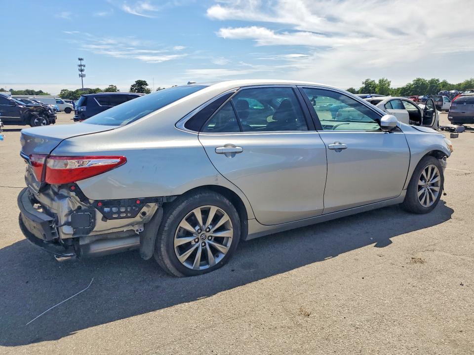 Photo 3 from auction – 2016 TOYOTA CAMRY with VIN 4T1BK1FK8GU570506
