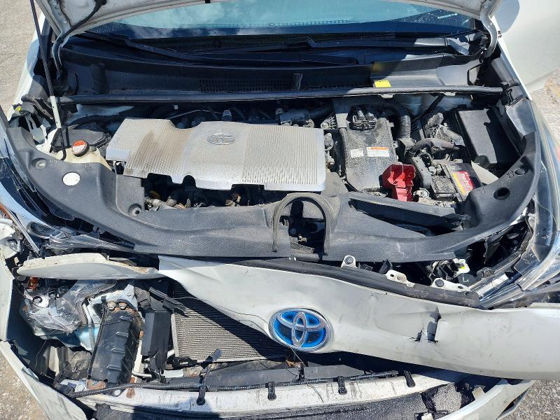 Photo 11 from auction – 2016 TOYOTA PRIUS with VIN JTDKARFU0G3001355