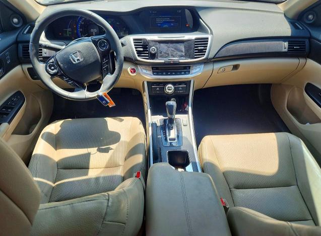 Photo 8 from auction – 2015 HONDA ACCORD with VIN 1HGCR6F79FA003980