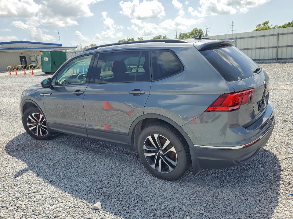 Снимка 2 от търг – 2024 VOLKSWAGEN TIGUAN с VIN 3VVRB7AX3RM232318