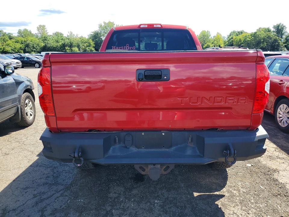 Photo 6 from auction – 2015 TOYOTA TUNDRA with VIN 5TFUY5F18FX452916