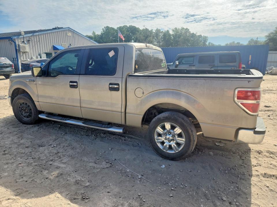 Photo 2 from auction – 2010 FORD F150 with VIN 1FTEW1C82AKA27587
