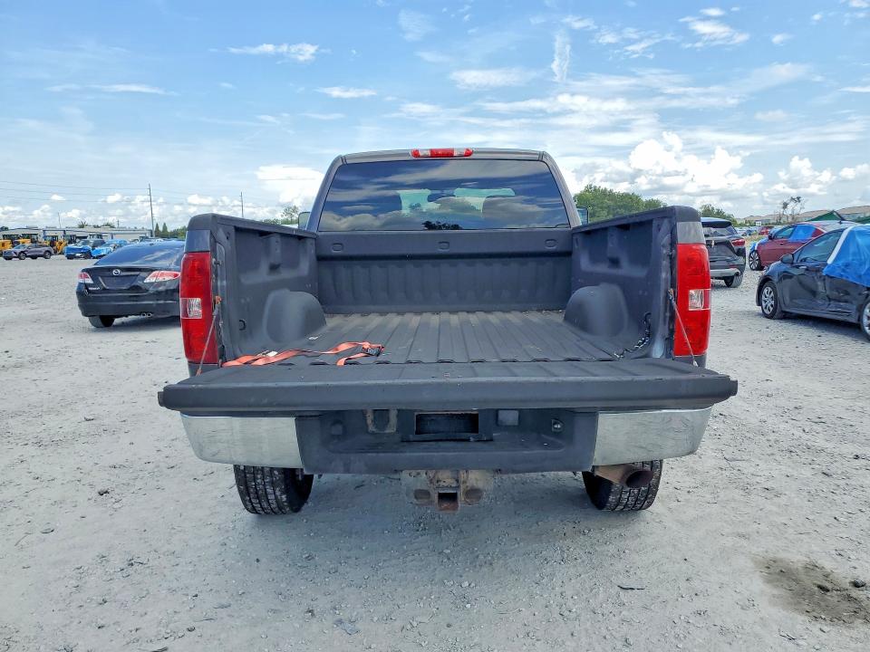 Photo 6 from auction – 2011 CHEVROLET SILVERADO with VIN 1GC2KXCG0BZ144862