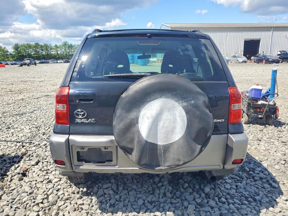Photo 6 from auction – 2005 TOYOTA RAV4 with VIN JTEHD20V950053717