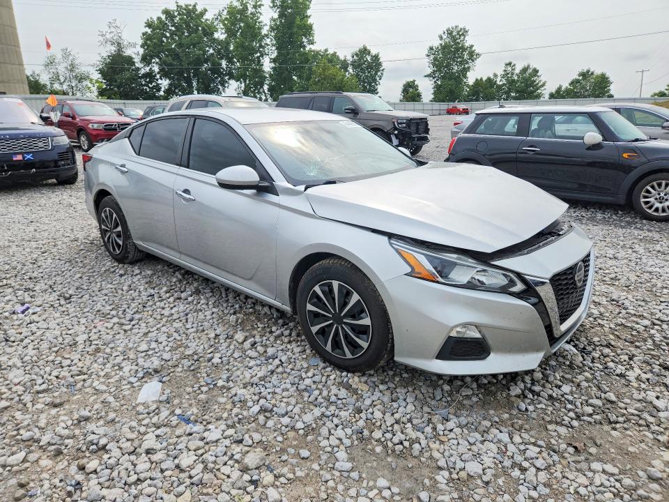 Photo 4 from auction – 2019 NISSAN ALTIMA with VIN 1N4BL4BV0KC195105