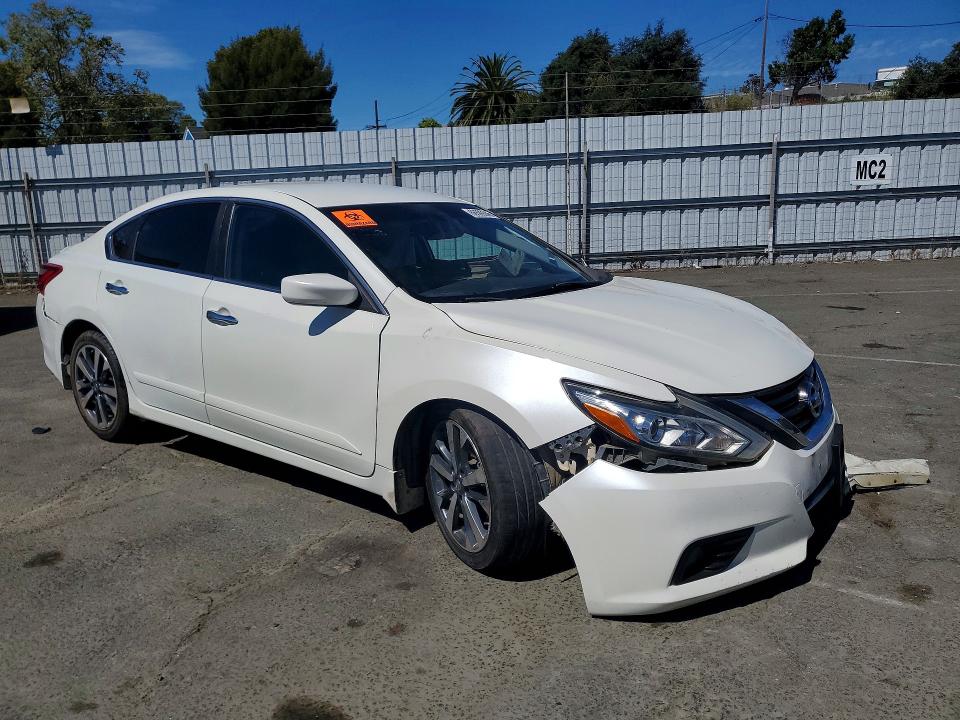 Photo 4 from auction – 2016 NISSAN ALTIMA with VIN 1N4AL3AP6GC287898