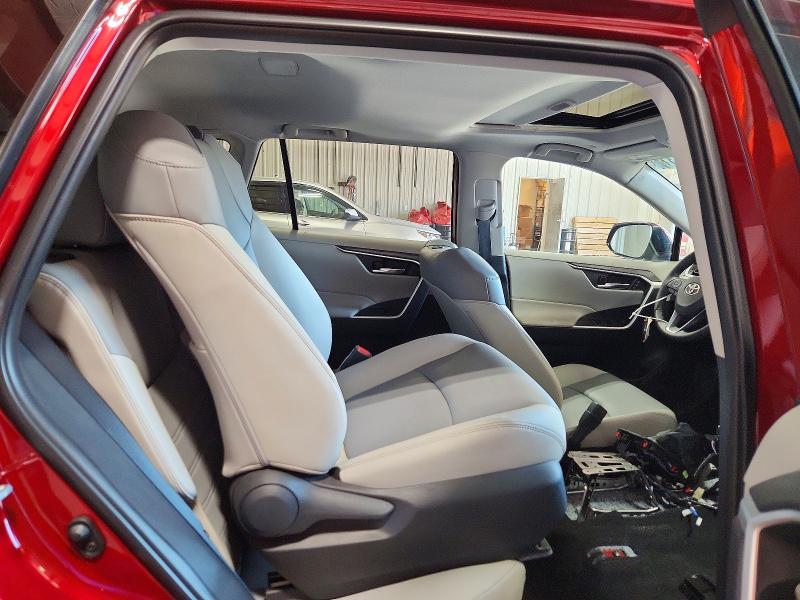 Photo 11 from auction – 2023 TOYOTA RAV4 with VIN 2T3A1RFV3PW387481
