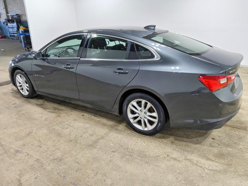 Photo 2 from auction – 2018 CHEVROLET MALIBU with VIN 1G1ZD5ST7JF203636