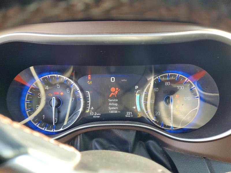Снимка 9 от търг – 2017 CHRYSLER PACIFICA с VIN 2C4RC1EG2HR826988