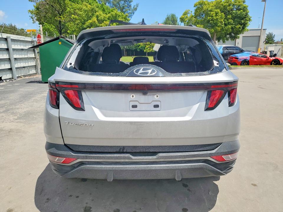 Снимка 6 от търг – 2022 HYUNDAI TUCSON с VIN 5NMJA3AE0NH063104