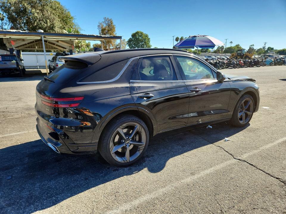 Photo 3 from auction – 2026 GENESIS GV70 with VIN 5NMMFDTB8TH039671