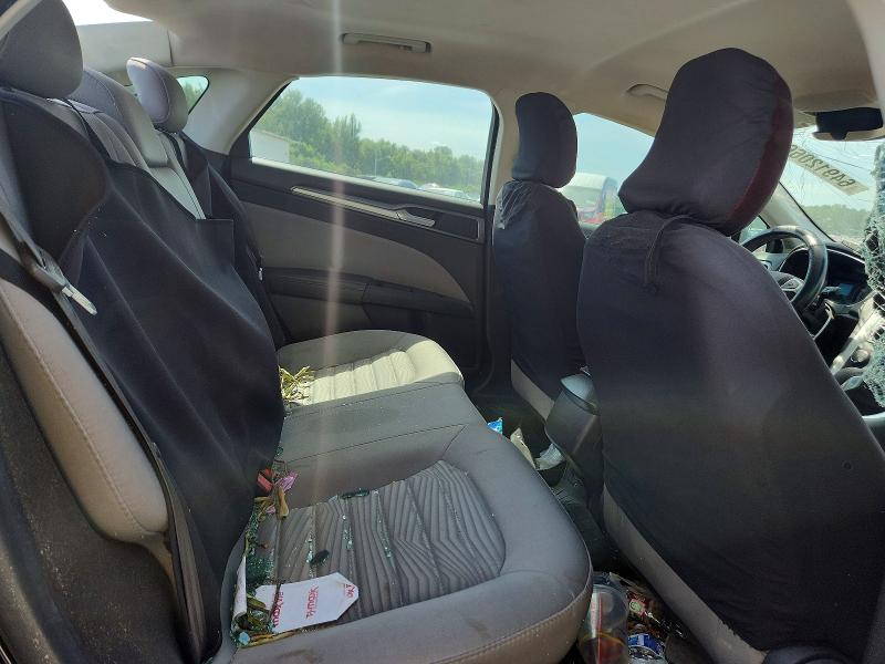 Photo 10 from auction – 2016 FORD FUSION with VIN 3FA6P0G72GR278777