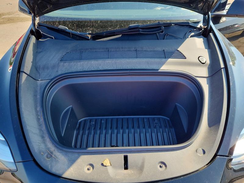Photo 11 from auction – 2023 TESLA MODEL Y with VIN 7SAYGDEE8PA158270