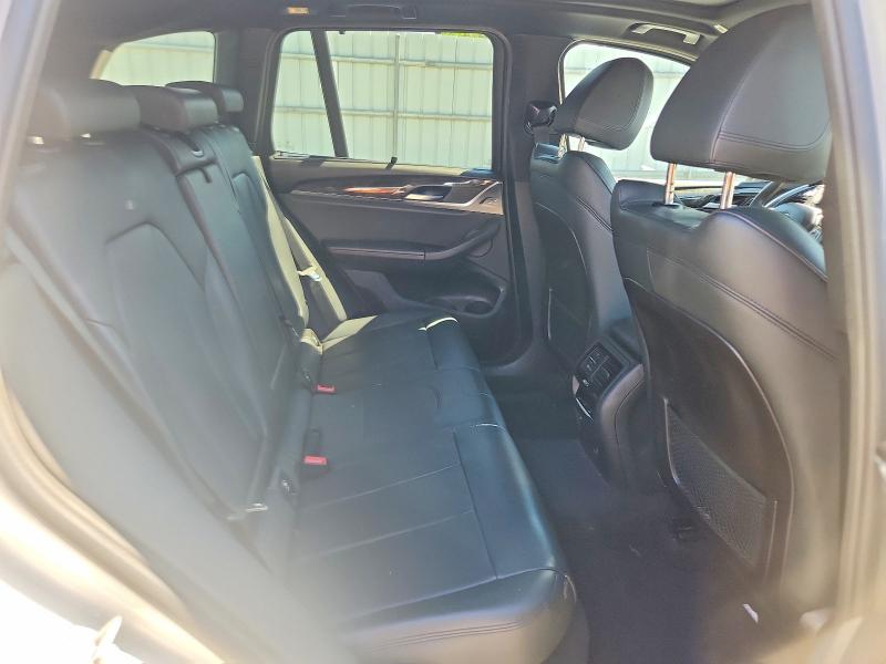 Photo 11 from auction – 2019 BMW X3 with VIN 5UXTR9C50KLP84100