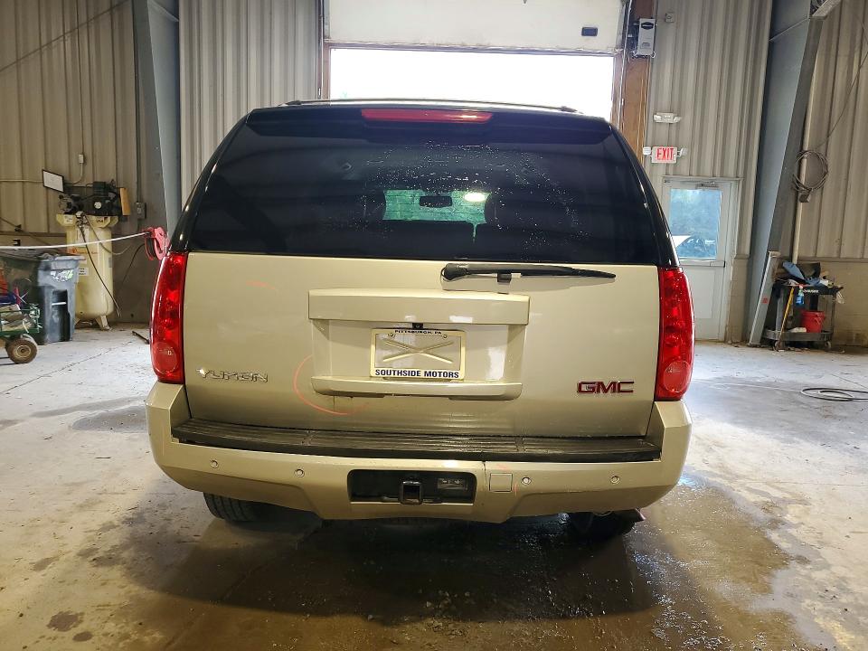 Photo 6 from auction – 2013 GMC YUKON with VIN 1GKS2CE05DR271073