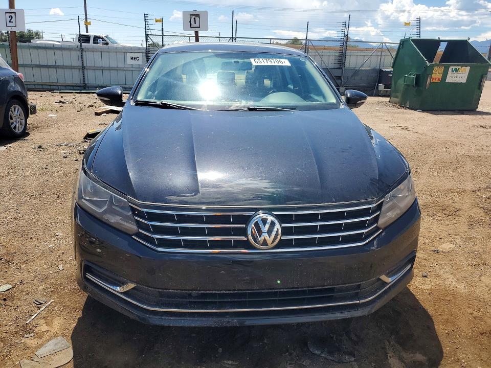 Photo 5 from auction – 2018 VOLKSWAGEN PASSAT with VIN 1VWAA7A31JC044377