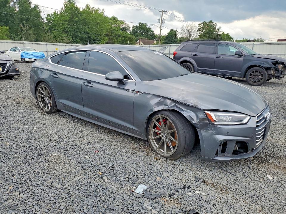 Фото 4 с аукциона – 2019 AUDI A5 с VIN WAUENCF55KA017849
