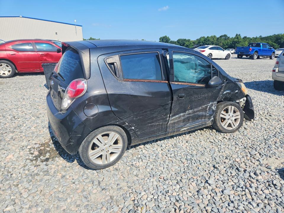 Photo 3 from auction – 2014 CHEVROLET SPARK with VIN KL8CB6S96EC544698