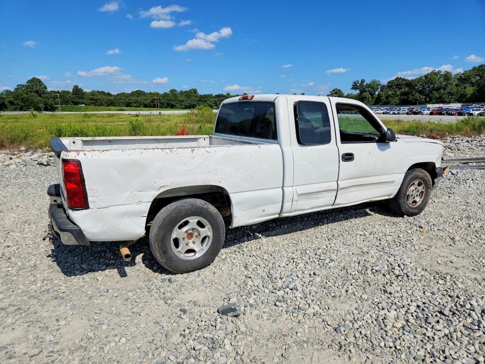 Photo 3 from auction – 2003 CHEVROLET SILVERADO with VIN 2GCEC19V131108914