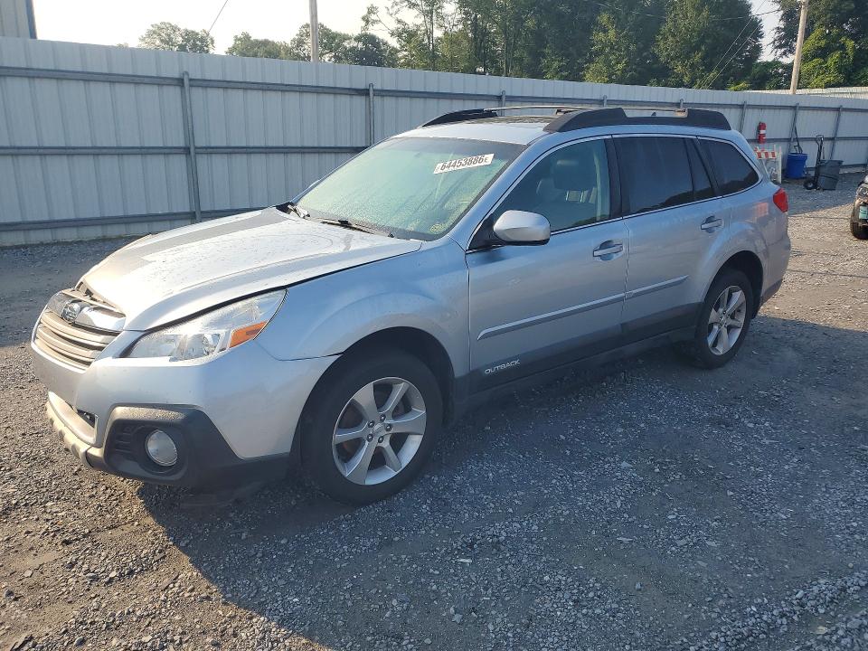SUBARU OUTBACK 2013 с VIN 4S4BRCKC9D3305620 - Фото с аукциона