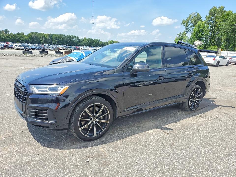 AUDI Q7 2021 z numerem VIN WA1LXAF76MD030762 - Zdjęcie z aukcji