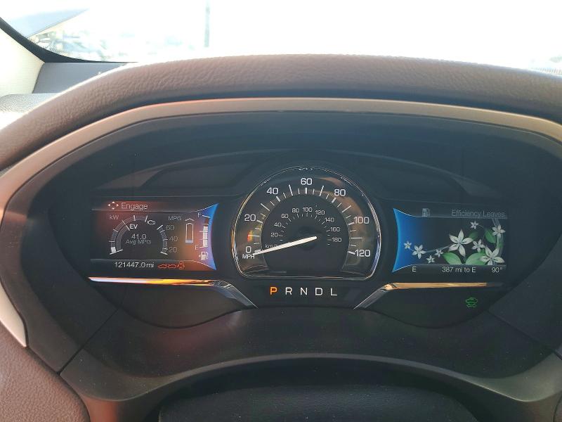 Photo 9 from auction – 2015 LINCOLN MKZ with VIN 3LN6L2LU6FR621226
