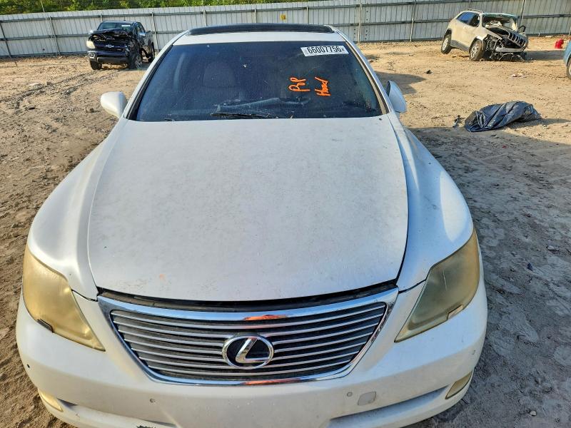Photo 11 from auction – 2007 LEXUS LS with VIN JTHBL46F375018376