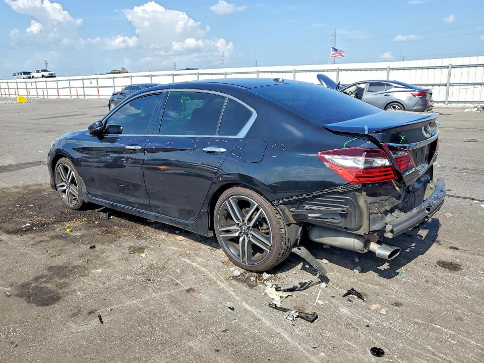 Photo 2 from auction – 2017 HONDA ACCORD with VIN 1HGCR3F99HA026307