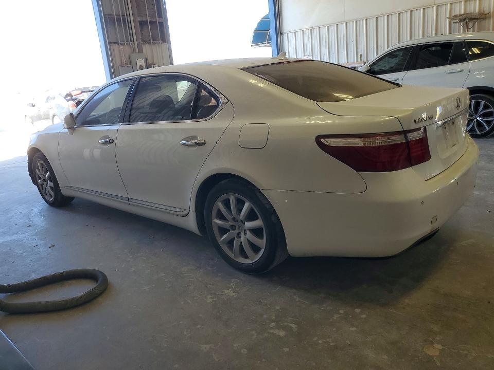 Photo 2 from auction – 2009 LEXUS LS with VIN JTHGL46F995034168