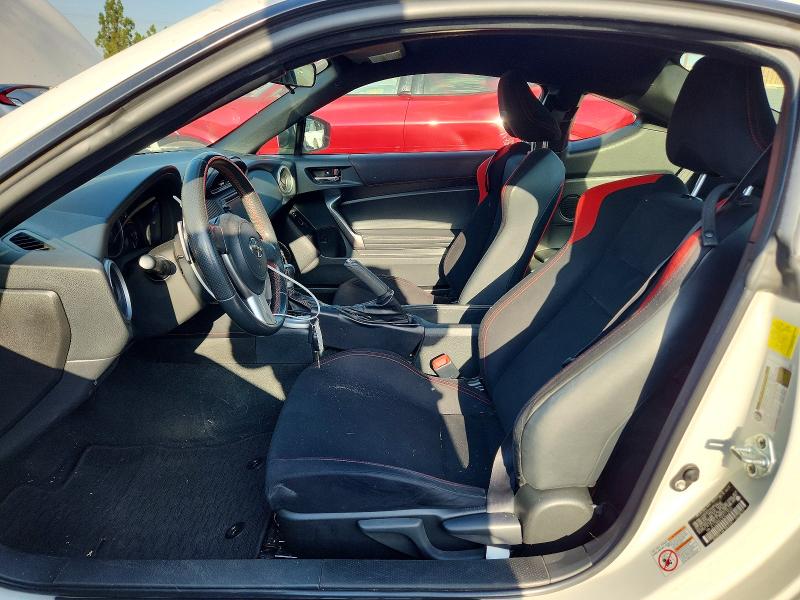 Photo 7 from auction – 2015 SCION FR-S with VIN JF1ZNAA15F8713630