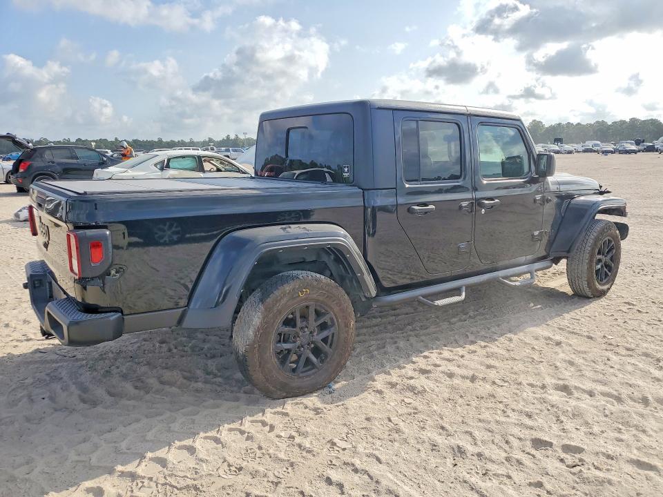 Photo 3 from auction – 2021 JEEP GLADIATOR with VIN 1C6JJTAG7ML612271