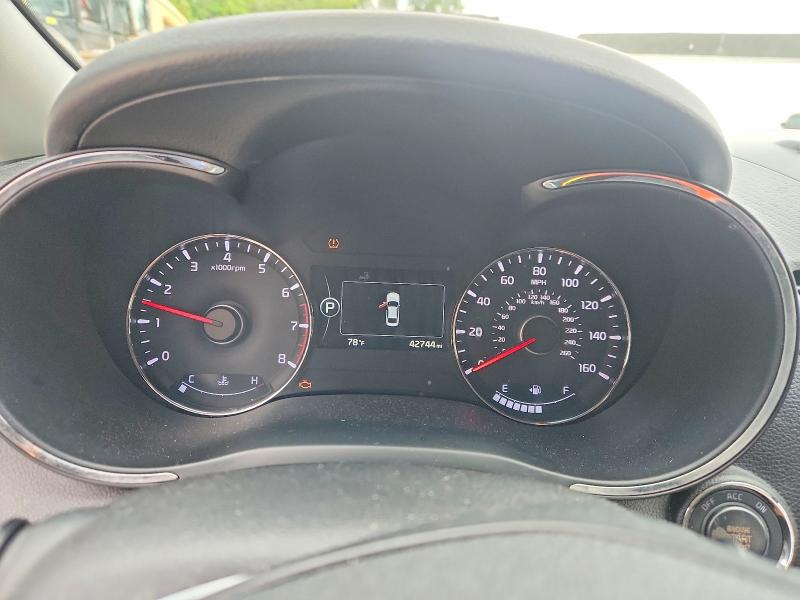Photo 9 from auction – 2018 KIA FORTE with VIN 3KPFL4A78JE242287