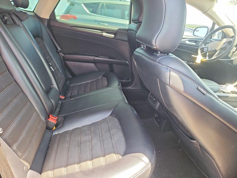 Photo 10 from auction – 2018 FORD FUSION with VIN 3FA6P0LU0JR286783